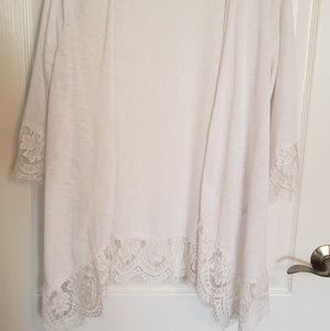 Maurices white kimono